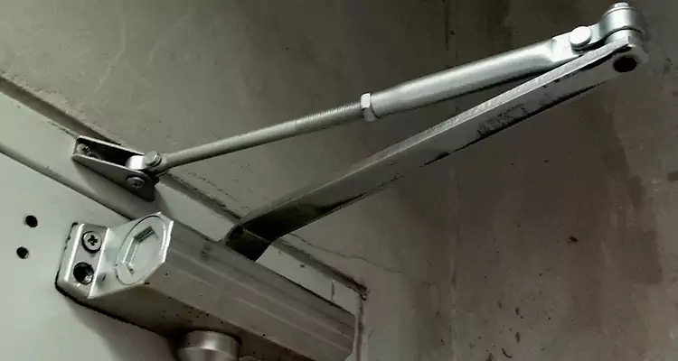 Door Closer Parallel Arm Installation in Sunset, FL